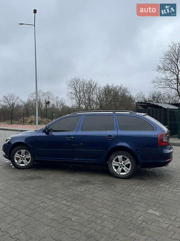 Универсал Skoda Octavia 2009 в Стрые