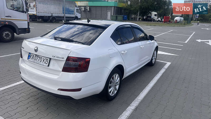 Лифтбек Skoda Octavia 2014 в Черновцах