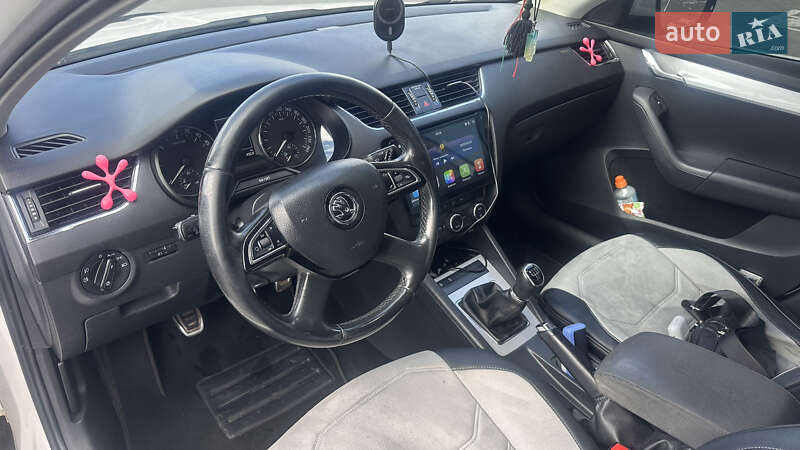 Лифтбек Skoda Octavia 2014 в Черновцах