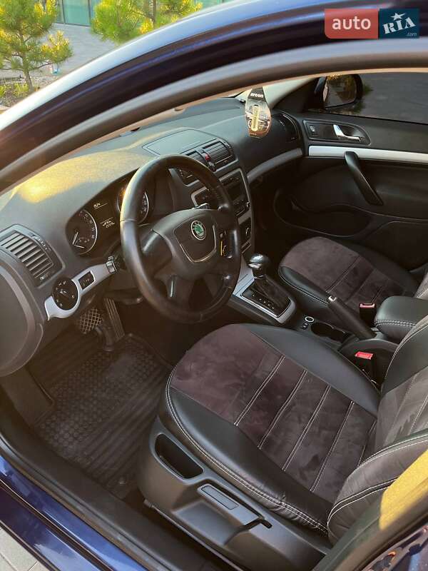Ліфтбек Skoda Octavia 2010 в Хмельницькому