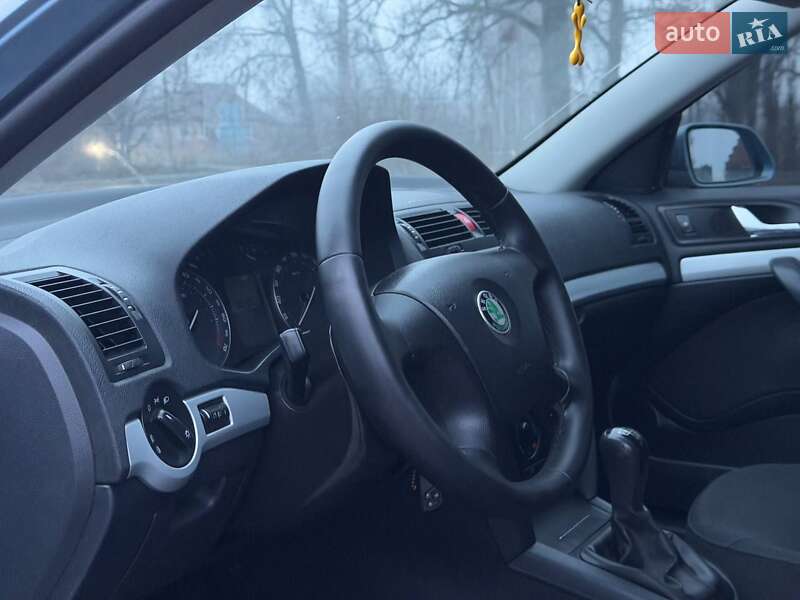 Лифтбек Skoda Octavia 2008 в Ахтырке
