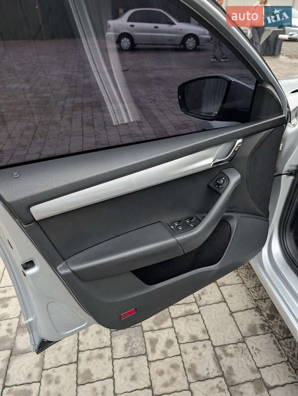 Лифтбек Skoda Octavia 2015 в Мукачево