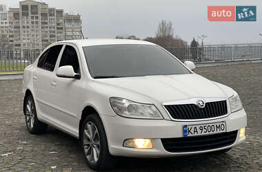 Ліфтбек Skoda Octavia 2012 в Дніпрі