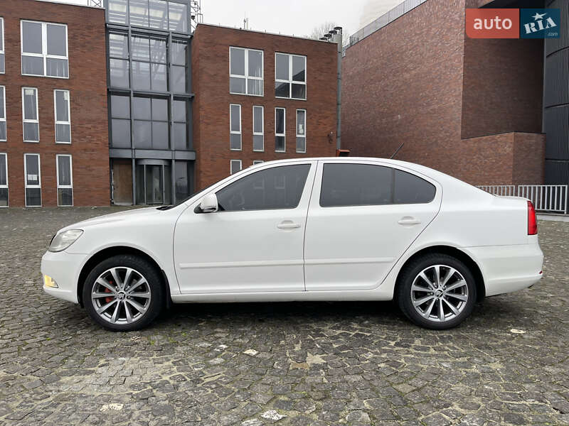 Лифтбек Skoda Octavia 2012 в Днепре