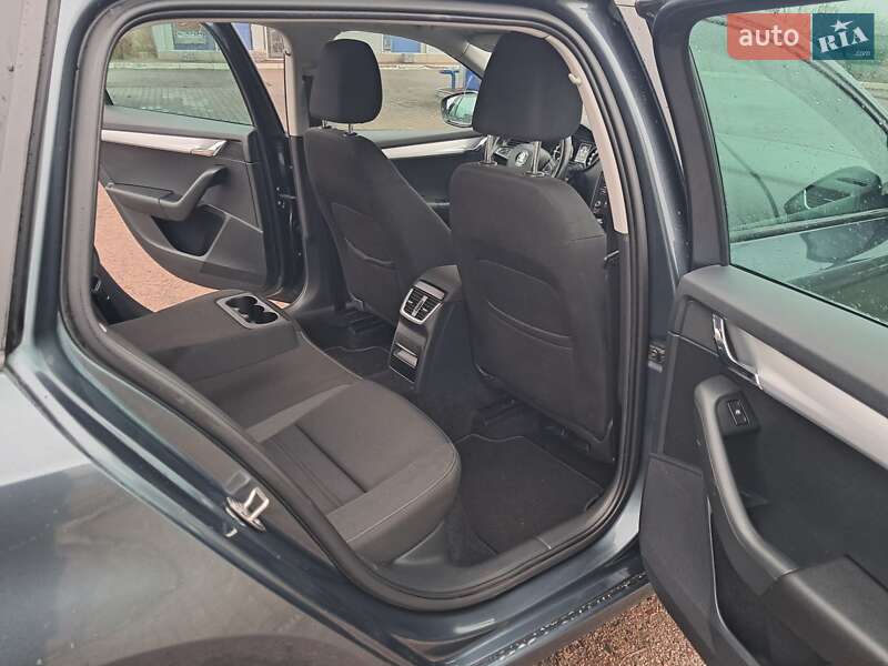 Универсал Skoda Octavia 2018 в Нововолынске