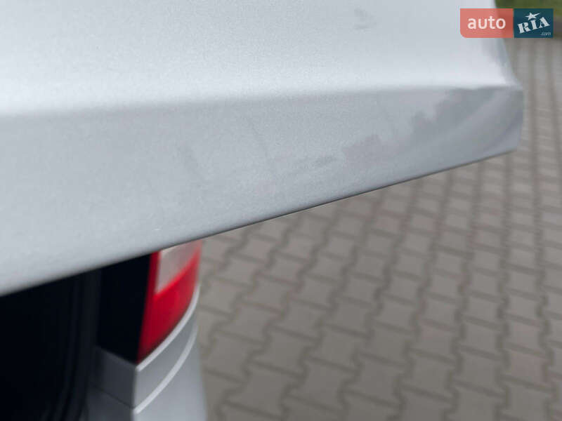 Универсал Skoda Octavia 2010 в Виннице