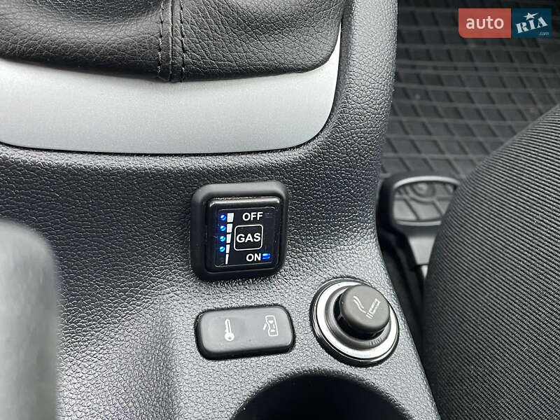 Универсал Skoda Octavia 2010 в Виннице