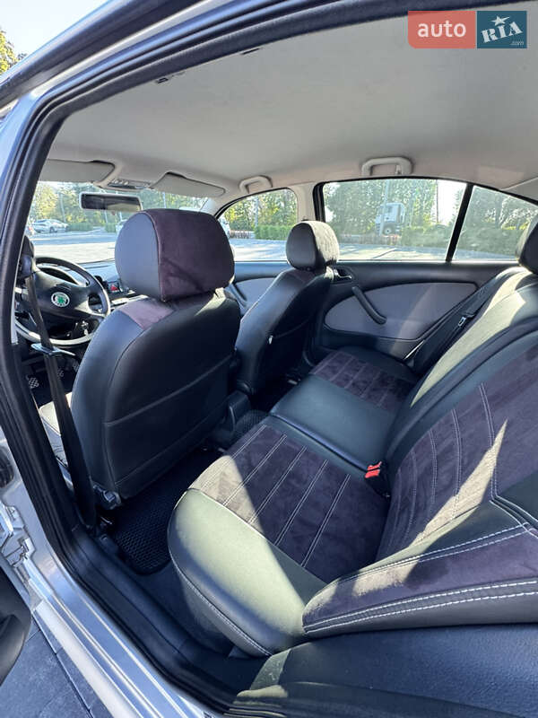 Лифтбек Skoda Octavia 2003 в Виннице фото 10 Лифтбек Skoda Octavia 2003 в Виннице