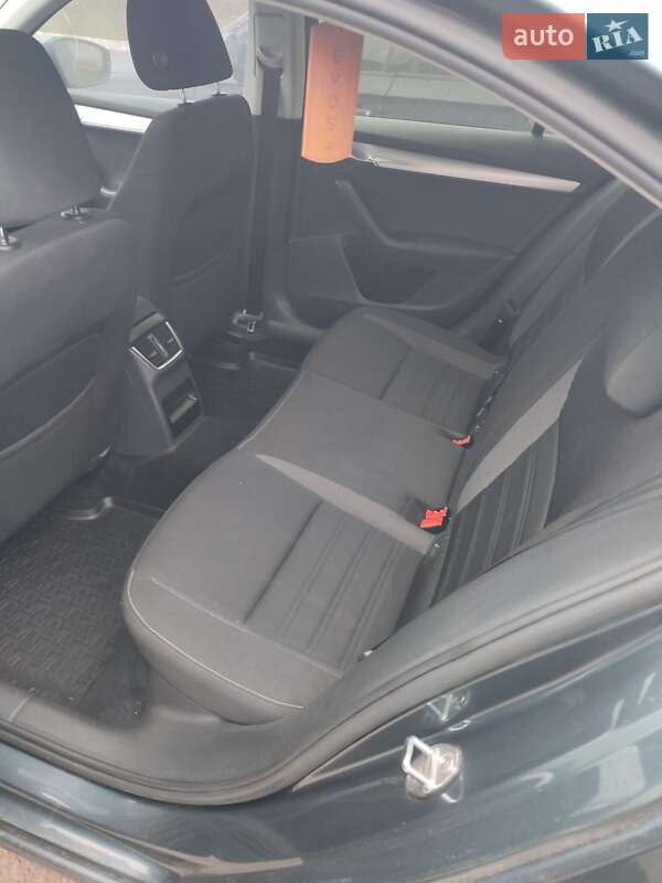 Лифтбек Skoda Octavia 2017 в Днепре