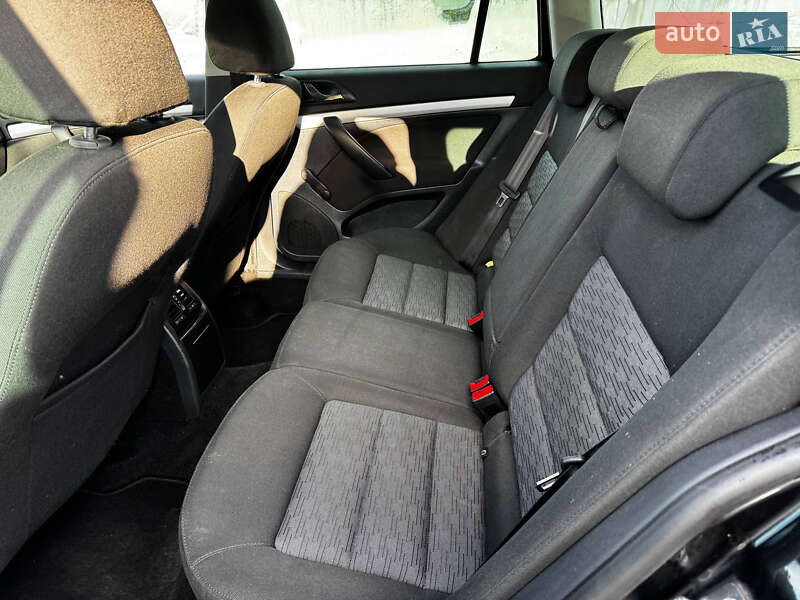 Универсал Skoda Octavia 2009 в Днепре