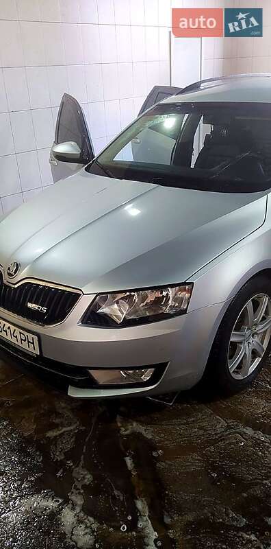 Универсал Skoda Octavia 2015 в Зачепиловке фото 2 Универсал Skoda Octavia 2015 в Зачепиловке
