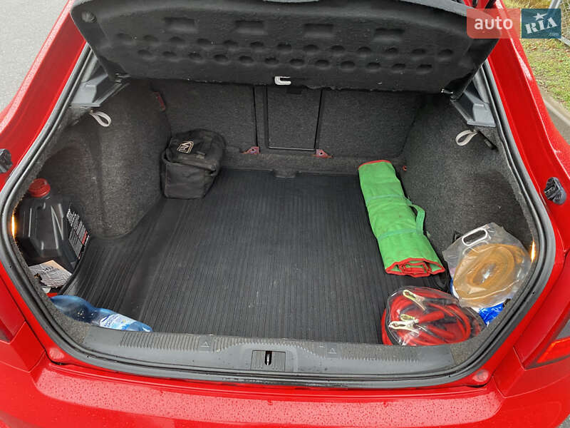 Лифтбек Skoda Octavia 2008 в Смеле