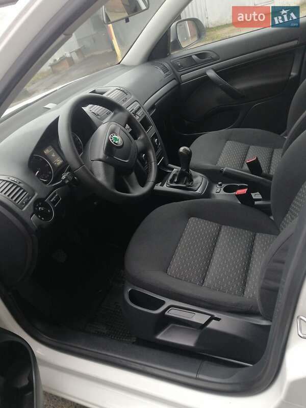 Универсал Skoda Octavia 2011 в Тернополе