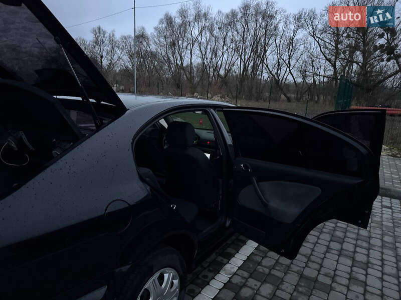 Лифтбек Skoda Octavia 2008 в Шептицькому