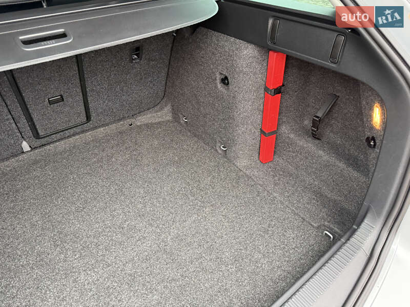 Универсал Skoda Octavia 2013 в Луцке