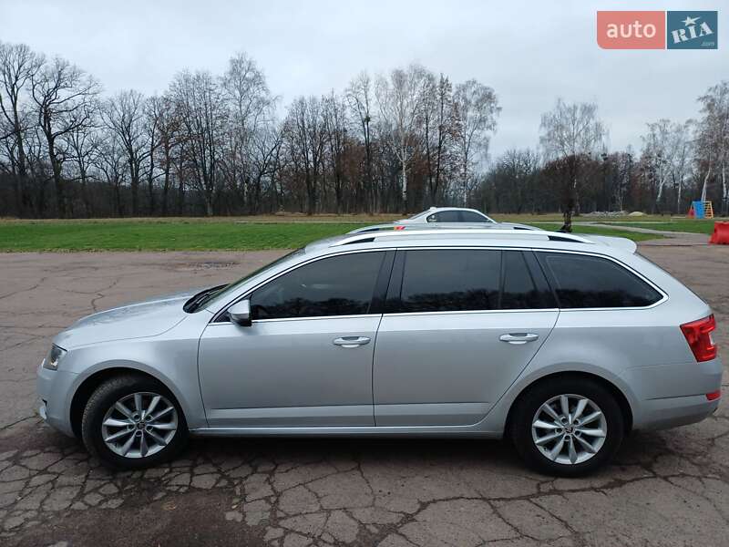 Универсал Skoda Octavia 2015 в Тростянце