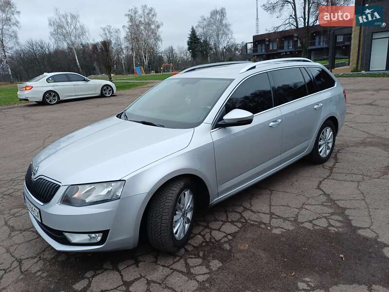 Универсал Skoda Octavia 2015 в Тростянце
