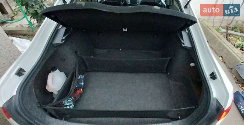 Лифтбек Skoda Octavia 2015 в Николаеве