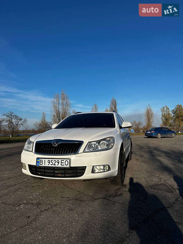 Универсал Skoda Octavia 2011 в Каменском