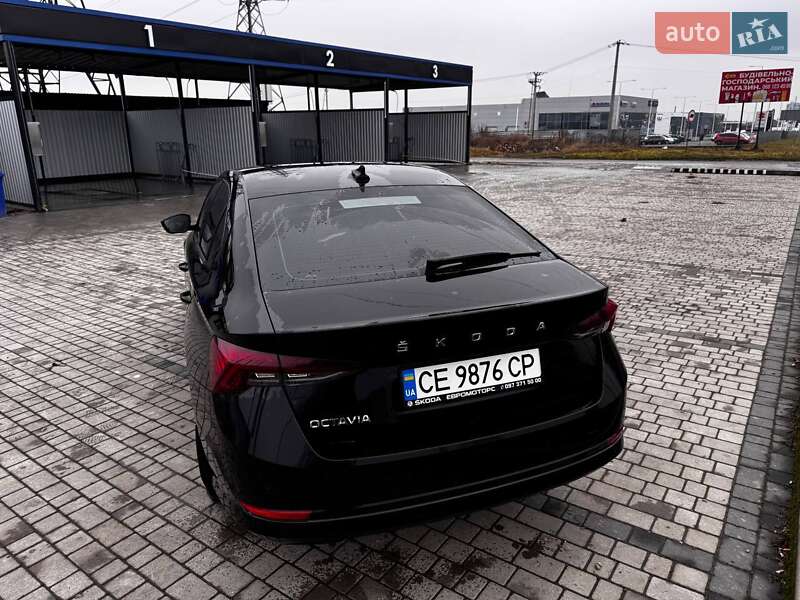 Лифтбек Skoda Octavia 2020 в Ивано-Франковске