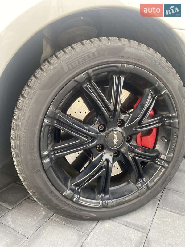 Универсал Skoda Octavia 2015 в Ужгороде