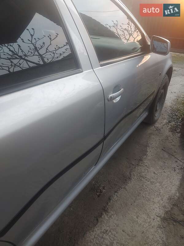 Ліфтбек Skoda Octavia 2009 в Дрогобичі