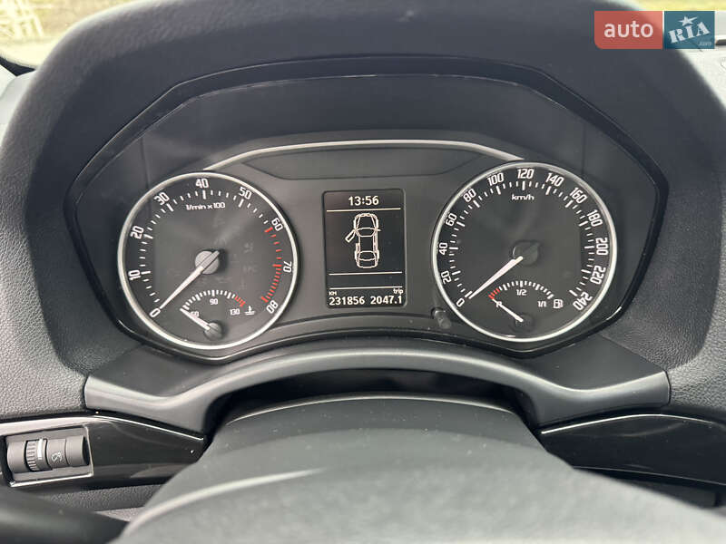 Ліфтбек Skoda Octavia 2010 в Києві