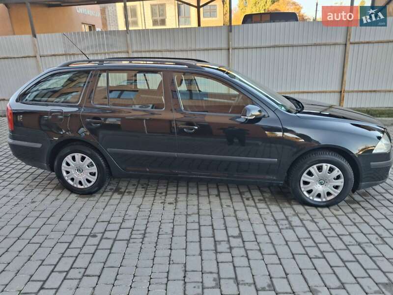 Универсал Skoda Octavia 2008 в Черновцах