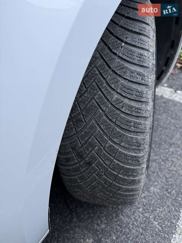 Универсал Skoda Octavia 2019 в Жмеринке