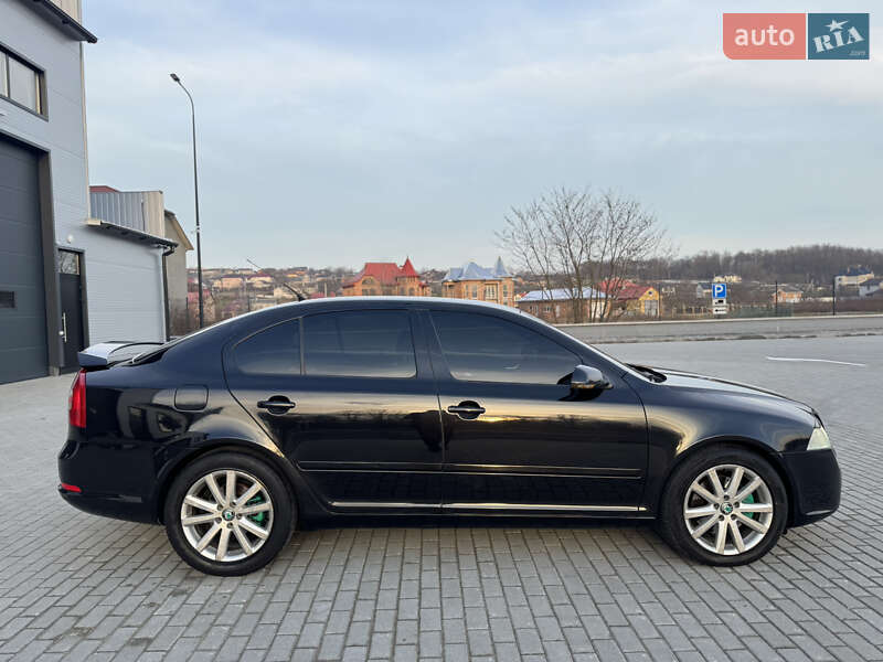 Ліфтбек Skoda Octavia 2006 в Чернівцях