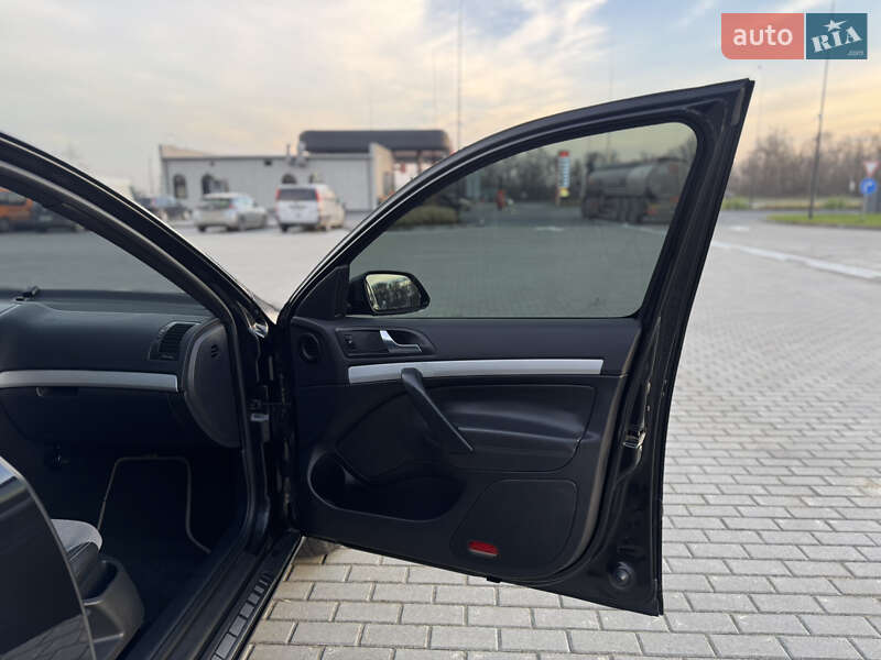 Ліфтбек Skoda Octavia 2006 в Чернівцях