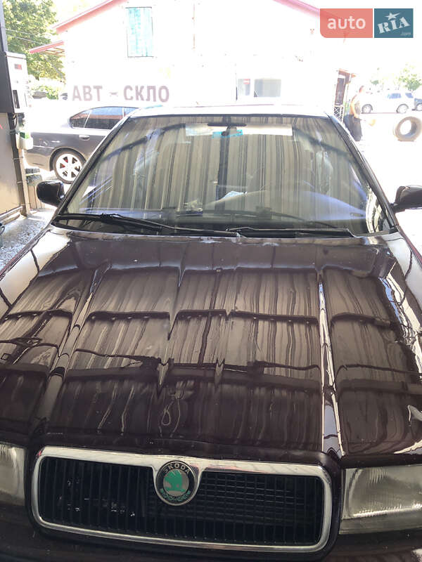 Лифтбек Skoda Octavia 2000 в Николаеве