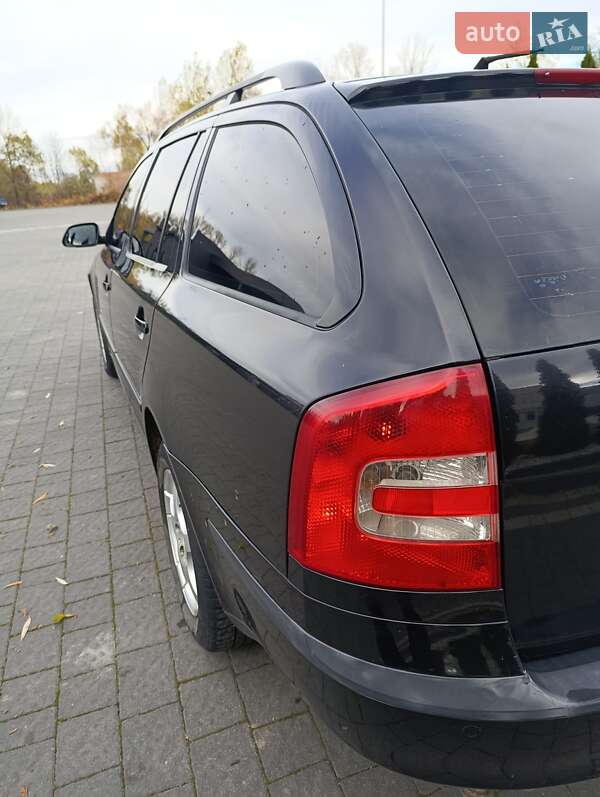 Универсал Skoda Octavia 2005 в Надворной