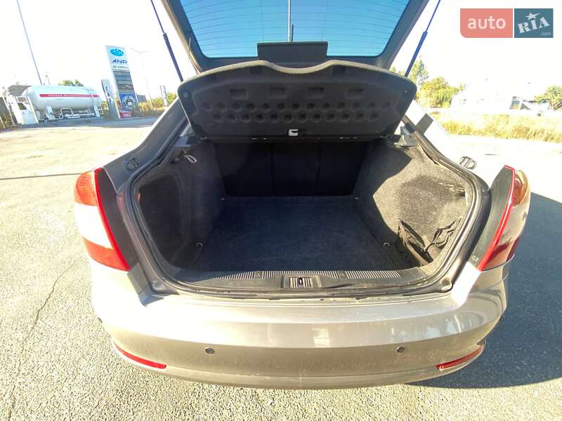 Лифтбек Skoda Octavia 2011 в Попельне фото 12 Лифтбек Skoda Octavia 2011 в Попельне