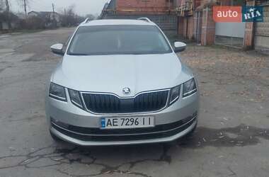 Универсал Skoda Octavia 2019 в Днепре