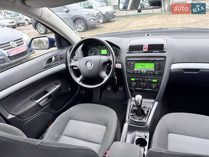 Універсал Skoda Octavia 2008 в Старокостянтинові