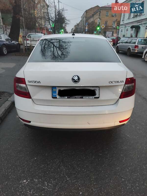 Лифтбек Skoda Octavia 2019 в Киеве