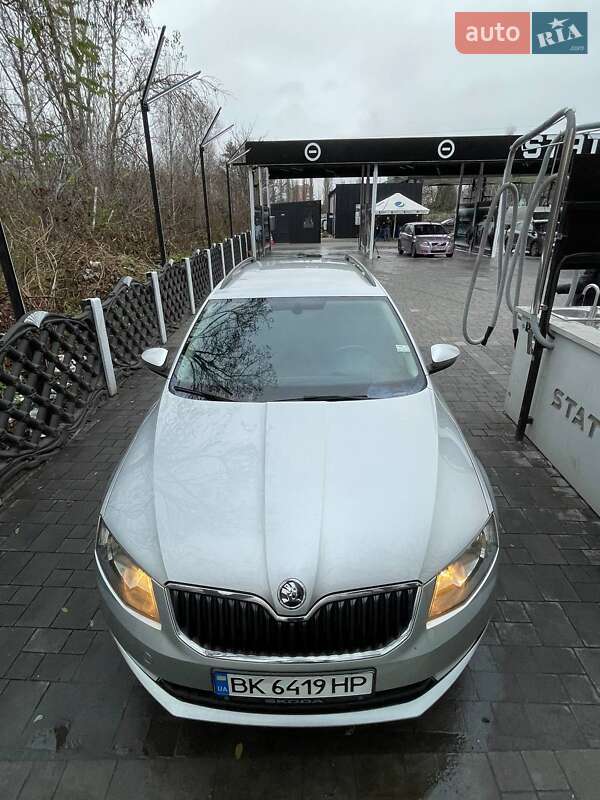Універсал Skoda Octavia 2016 в Рівному