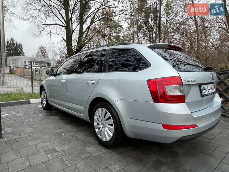 Універсал Skoda Octavia 2016 в Рівному
