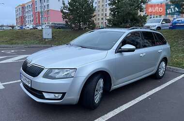 Универсал Skoda Octavia 2016 в Ровно