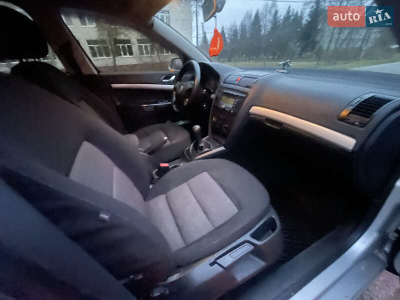 Універсал Skoda Octavia 2008 в Турці фото 28 Універсал Skoda Octavia 2008 в Турці