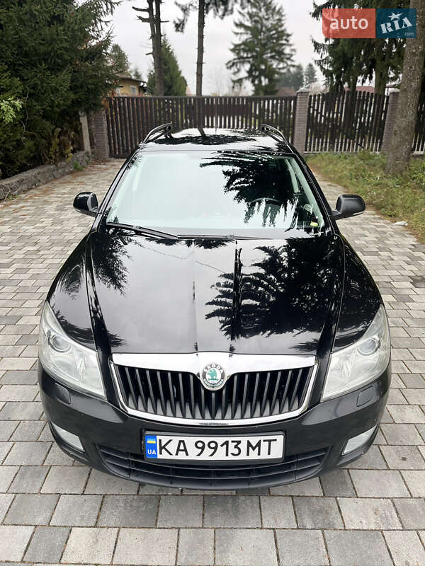 Универсал Skoda Octavia 2010 в Староконстантинове