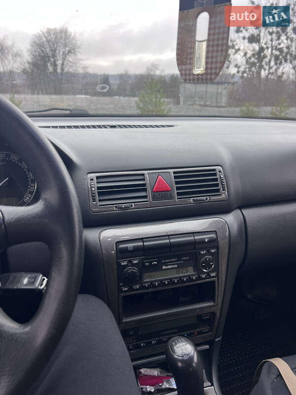 Лифтбек Skoda Octavia 2002 в Золочеве