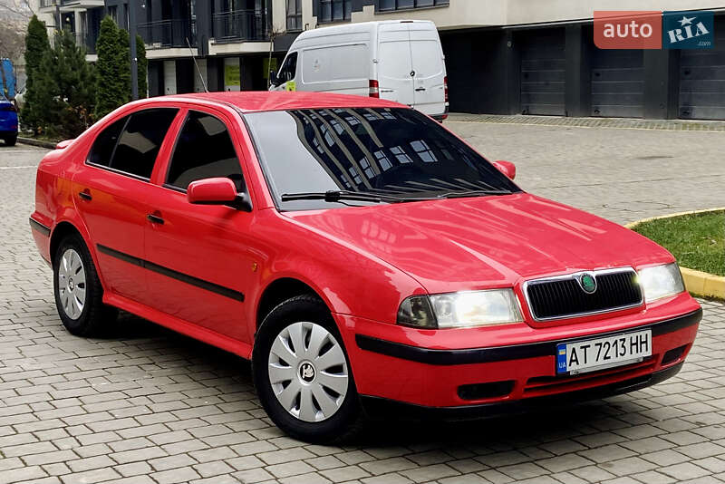 Лифтбек Skoda Octavia 2000 в Ивано-Франковске