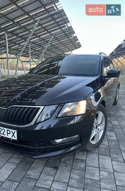 Універсал Skoda Octavia 2017 в Львові