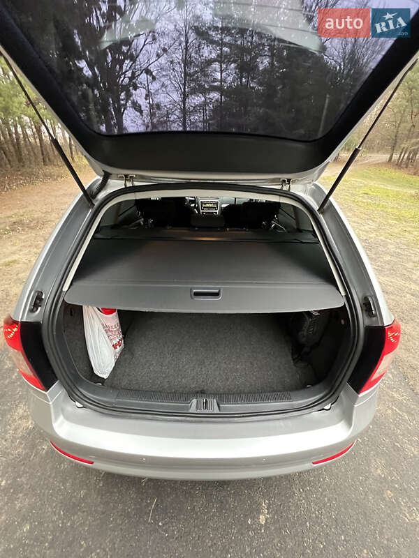 Універсал Skoda Octavia 2010 в Демидівці