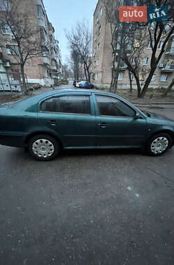 Ліфтбек Skoda Octavia 1998 в Черкасах
