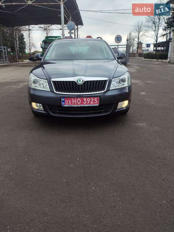 Skoda Octavia 2011 Skoda Octavia 2011