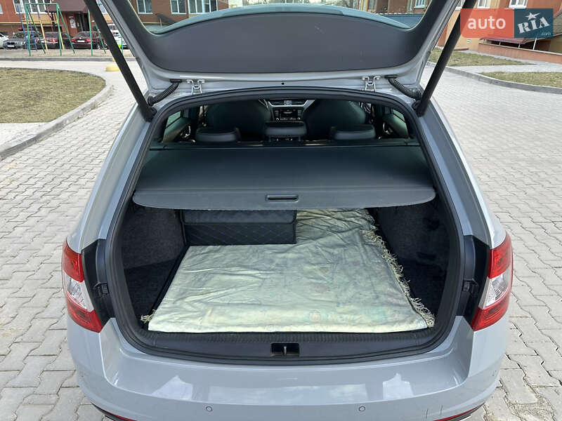 Универсал Skoda Octavia 2016 в Хмельницком