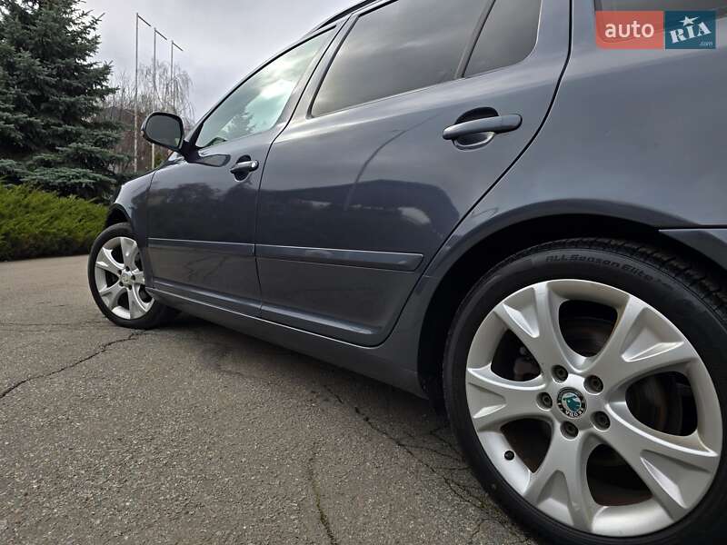Универсал Skoda Octavia 2011 в Полтаве